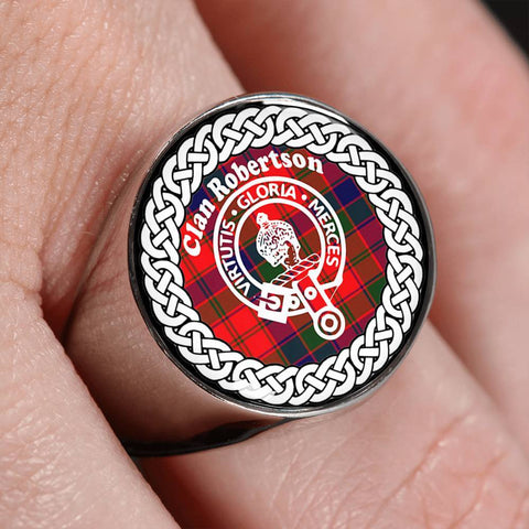 Image of Robertson Crest Clan Tartan Ring Scottish