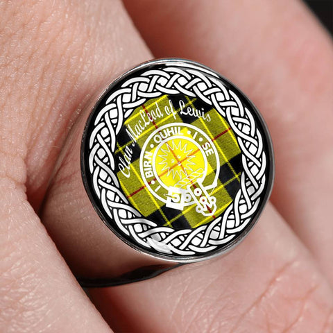 Image of MacLead Of Lewis Crest Clan Tartan Ring Scottish