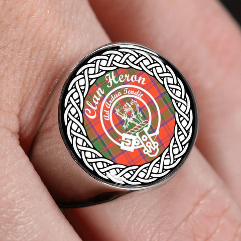 Image of Heron Crest Clan Tartan Ring Scottish